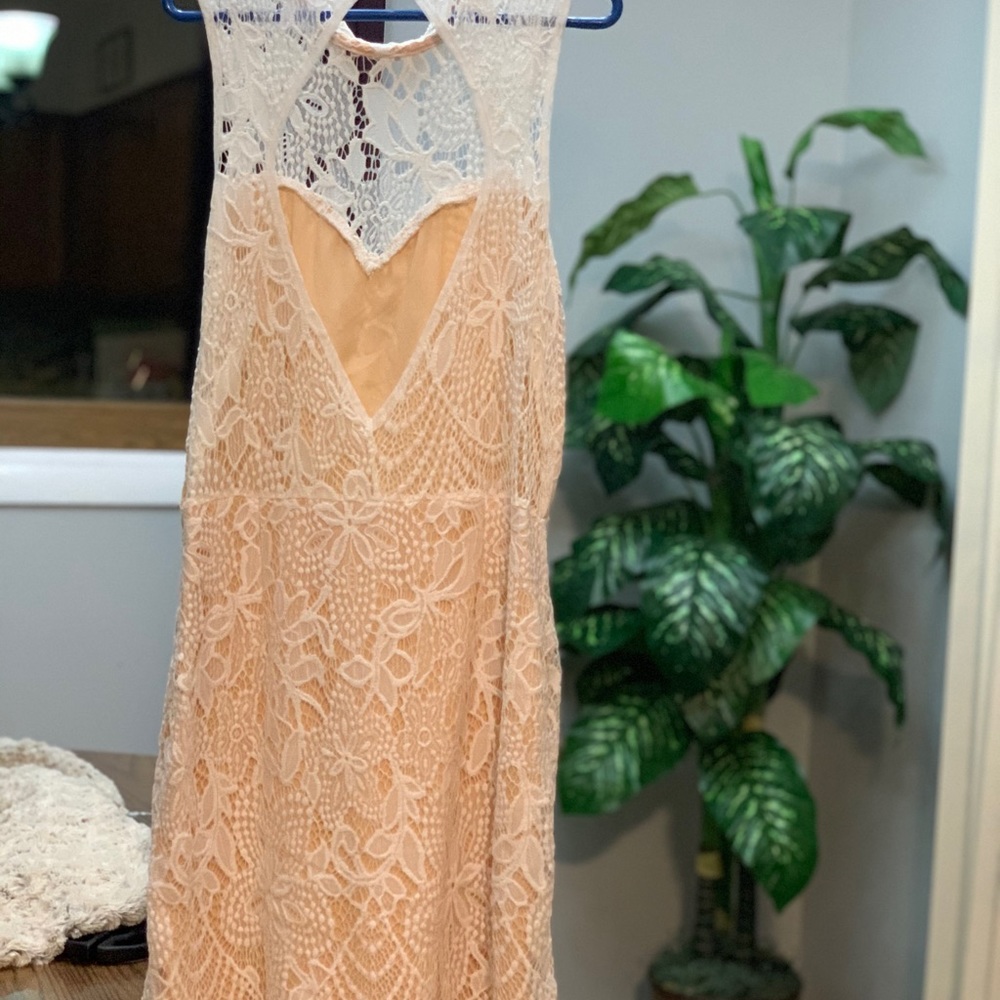 Lacey, white, elegant dress 👗
